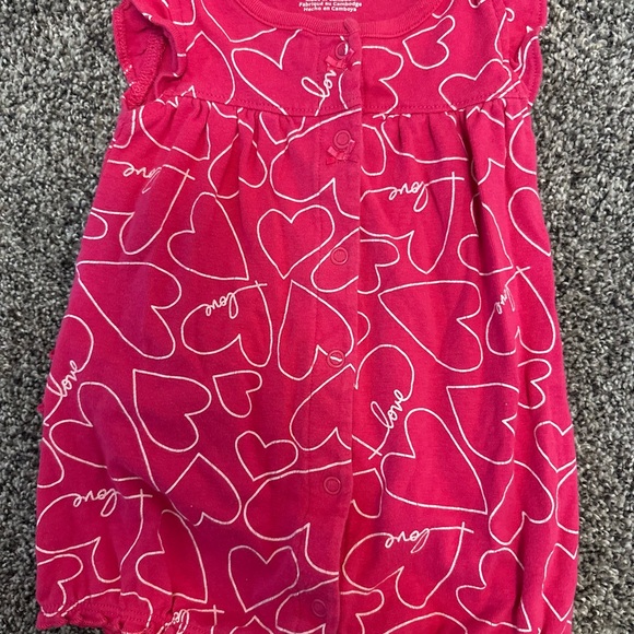 Heart Romper and Cream Pineapple Overalls - Picture 4 of 7